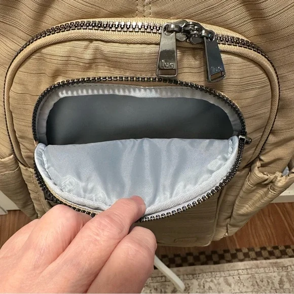 Lug Hatchback Infinity Collection Classic Tan Backpack - Picture 8 of 16